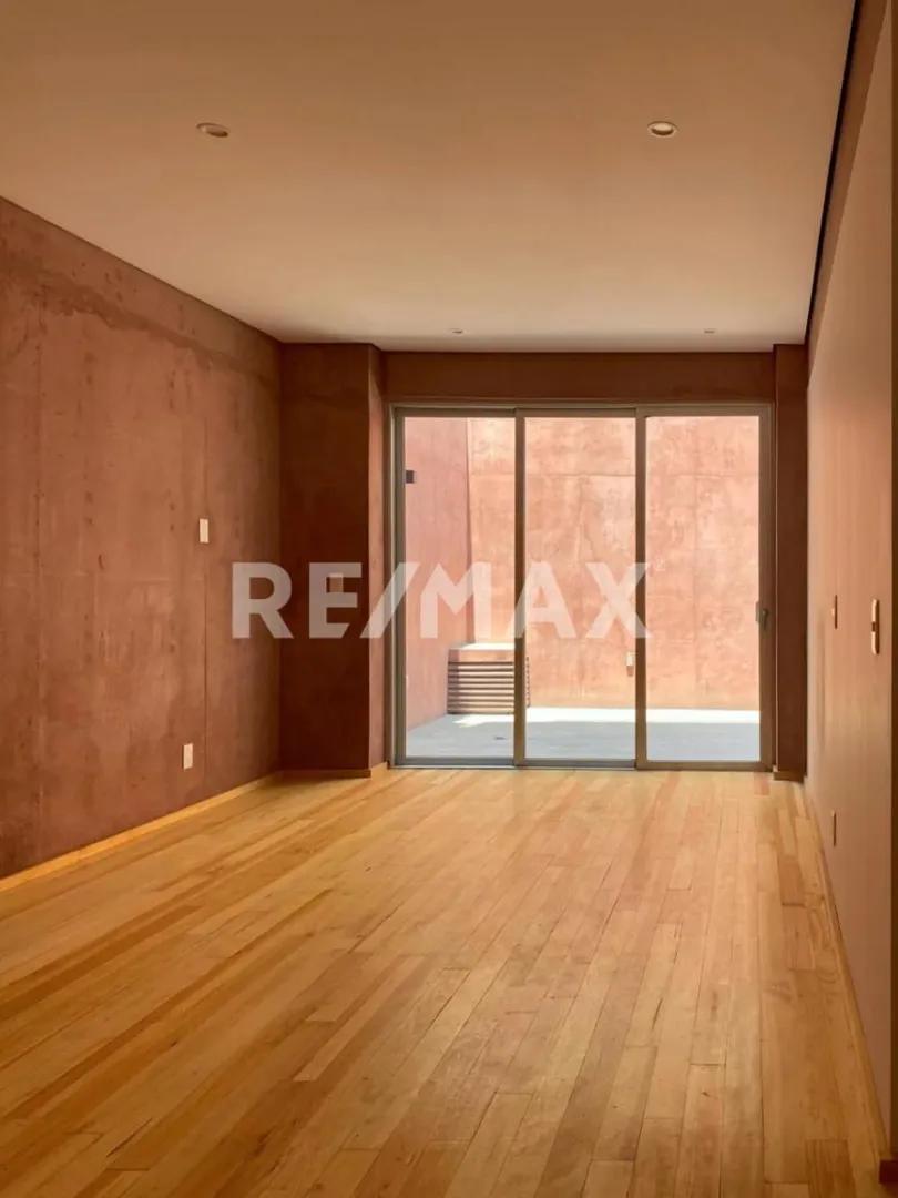 secondary property images 3