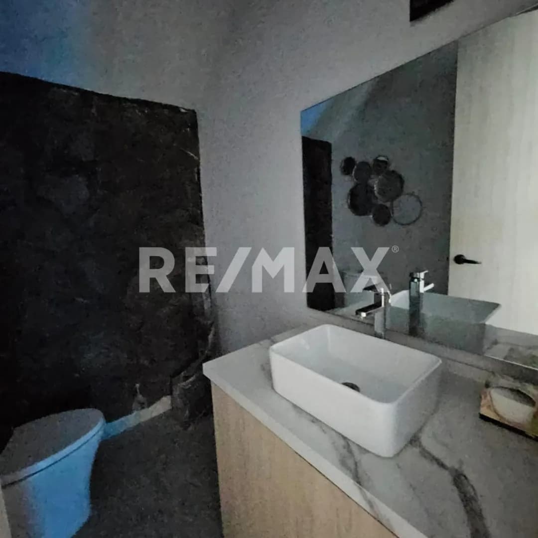 secondary property images 3