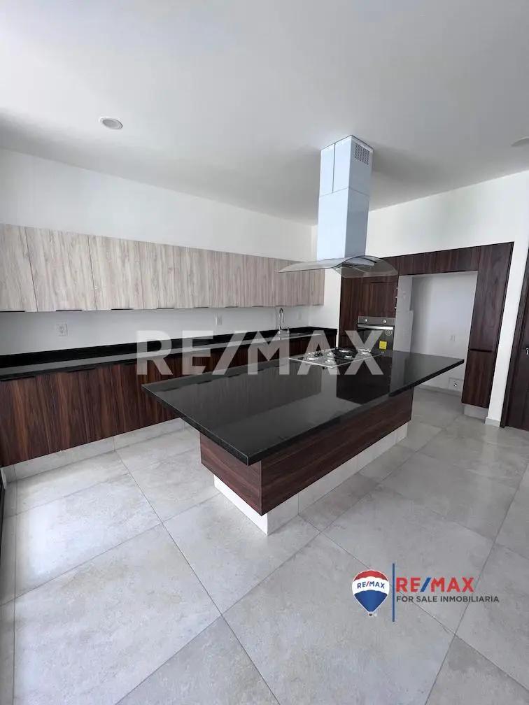 secondary property images 3