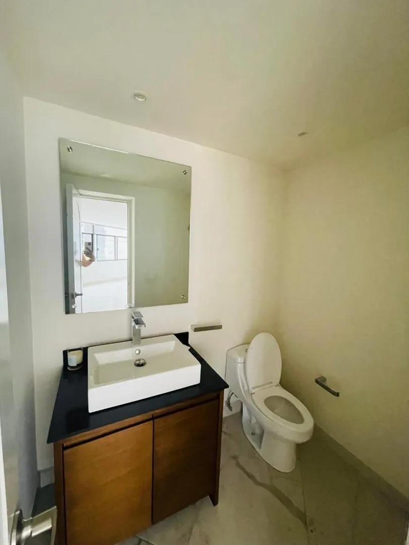 secondary property images 0