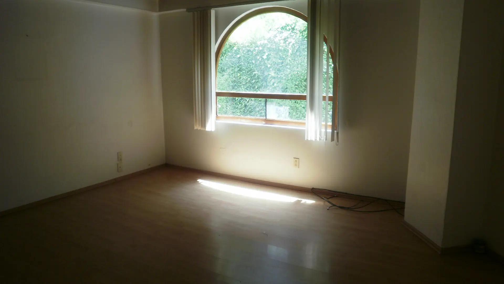 secondary property images 3