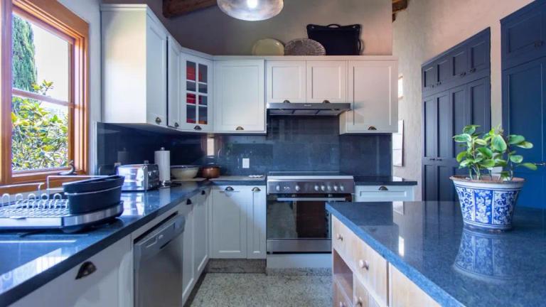 Property Image Property Image