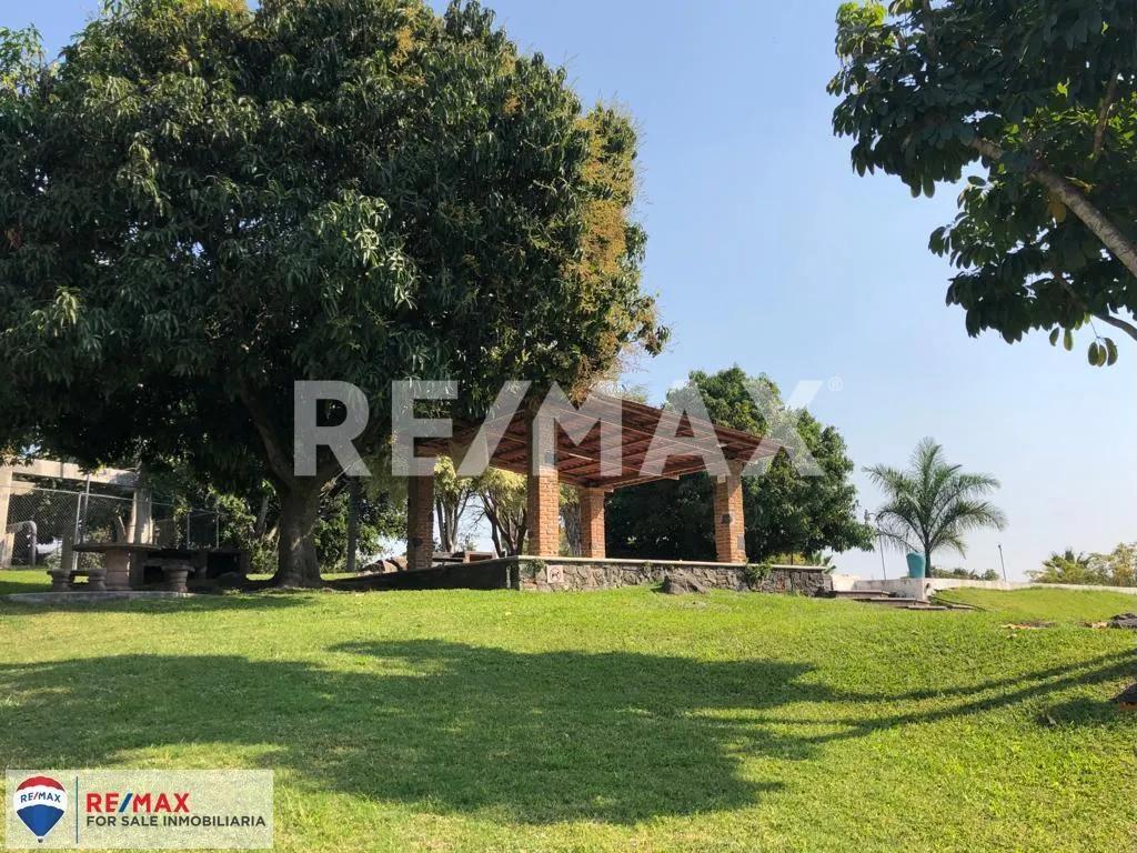 secondary property images 2