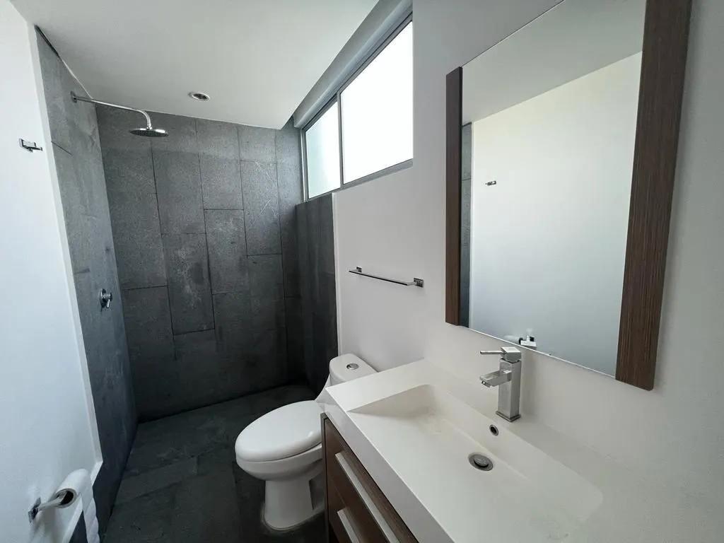 secondary property images 3