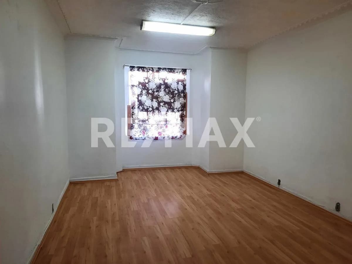 secondary property images 2