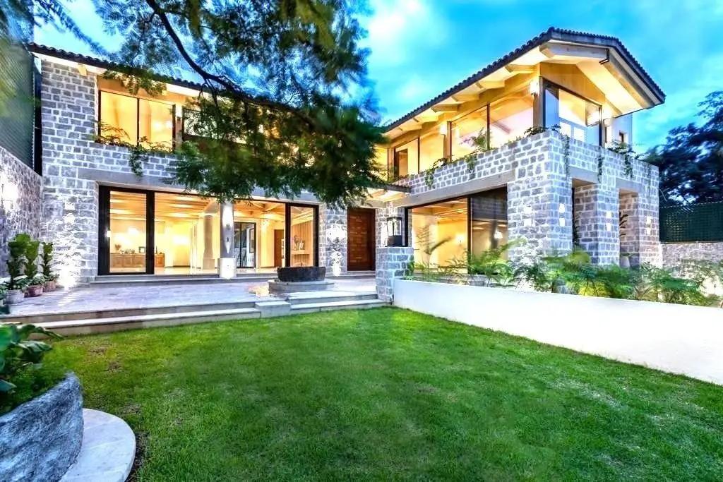 secondary property images 0