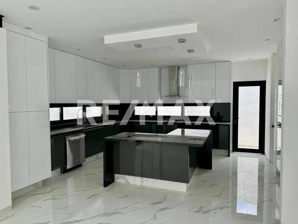 secondary property images 0