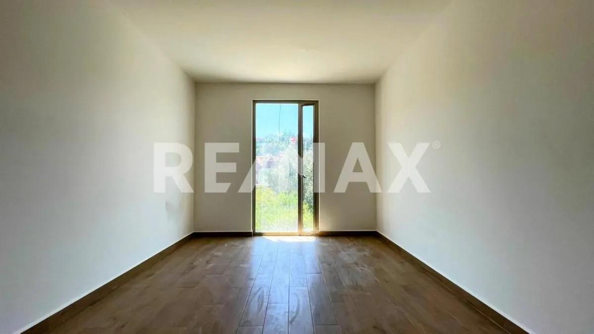 secondary property images 0