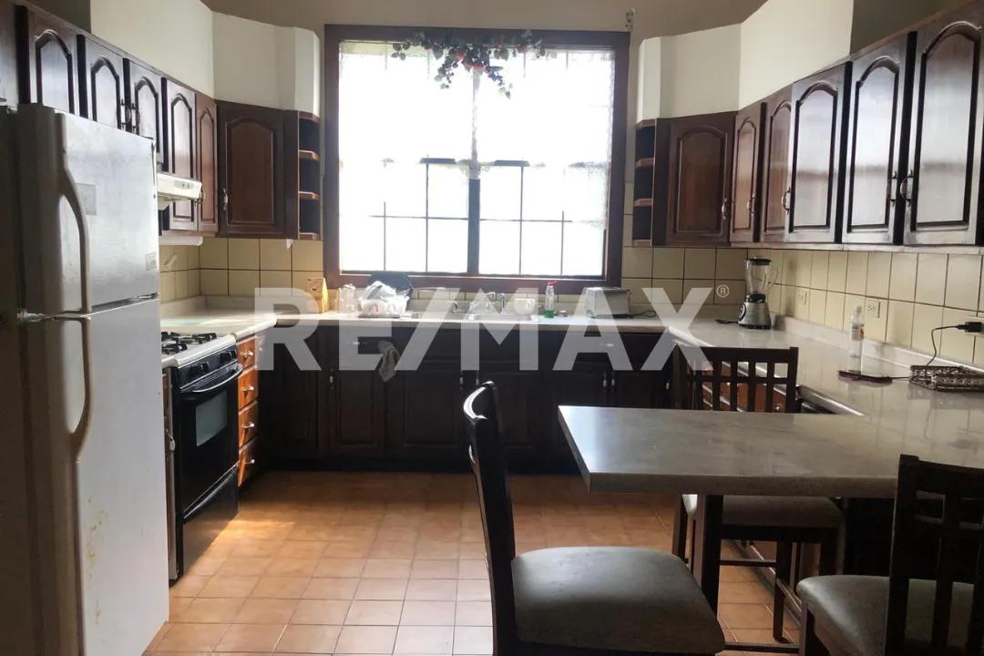 secondary property images 2
