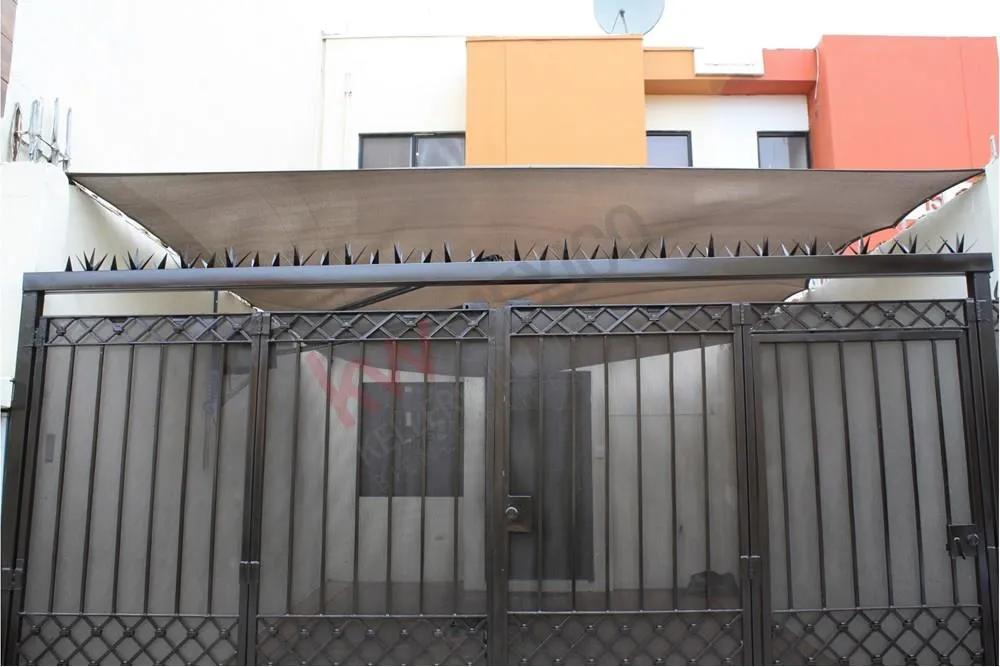 secondary property images 0