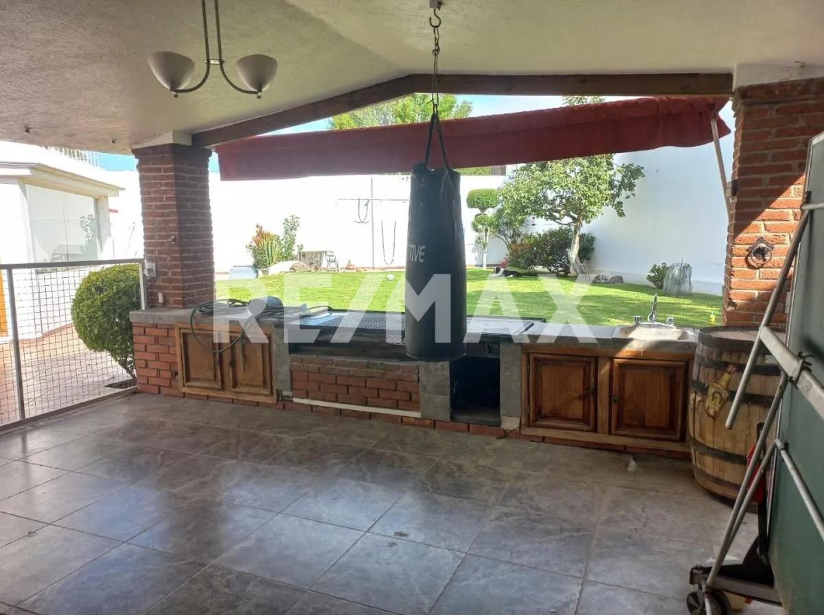 secondary property images 3