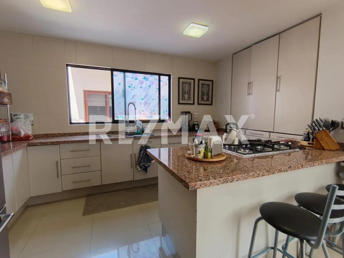 secondary property images 0