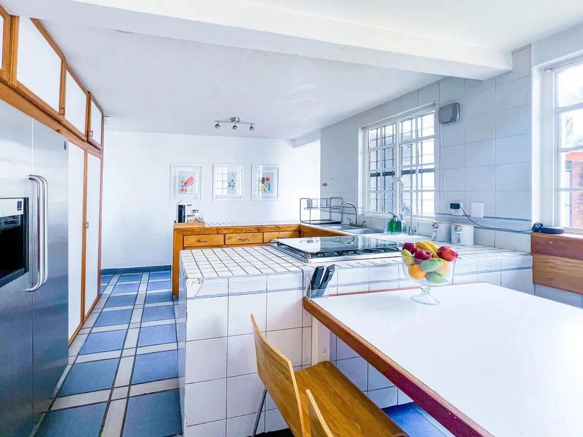 secondary property images 1