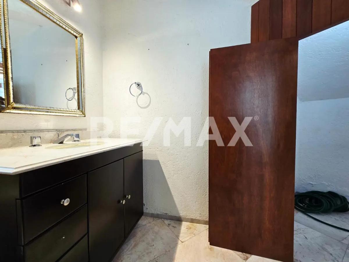 secondary property images 2