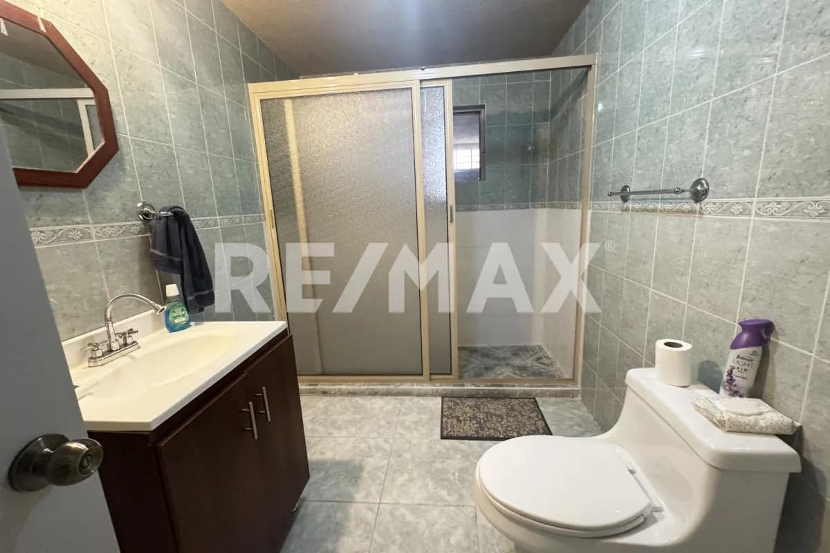 secondary property images 3