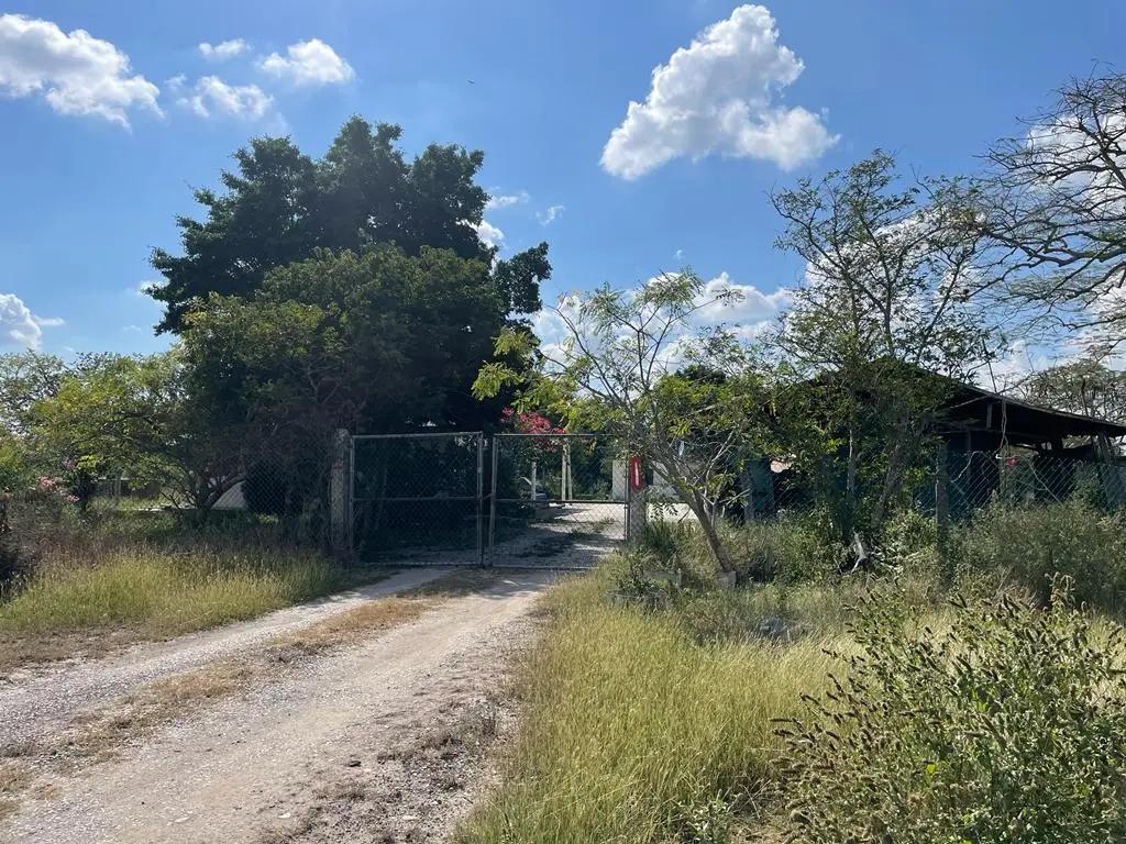 secondary property images 0