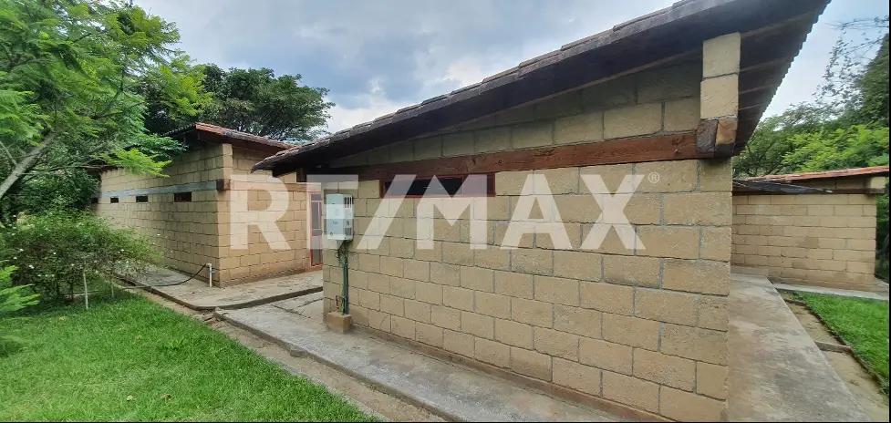 secondary property images 1