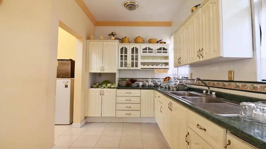 secondary property images 3