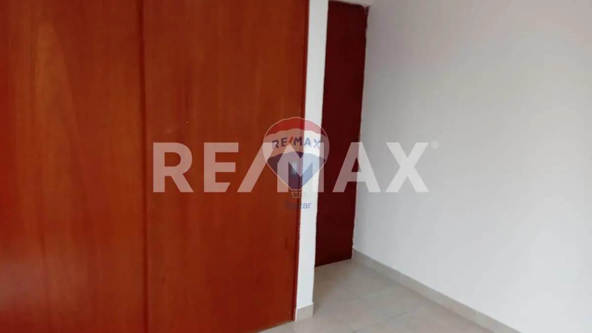 secondary property images 0