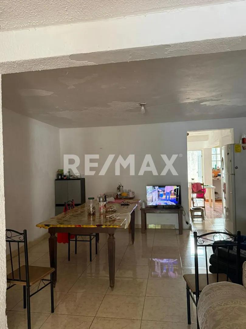 secondary property images 0