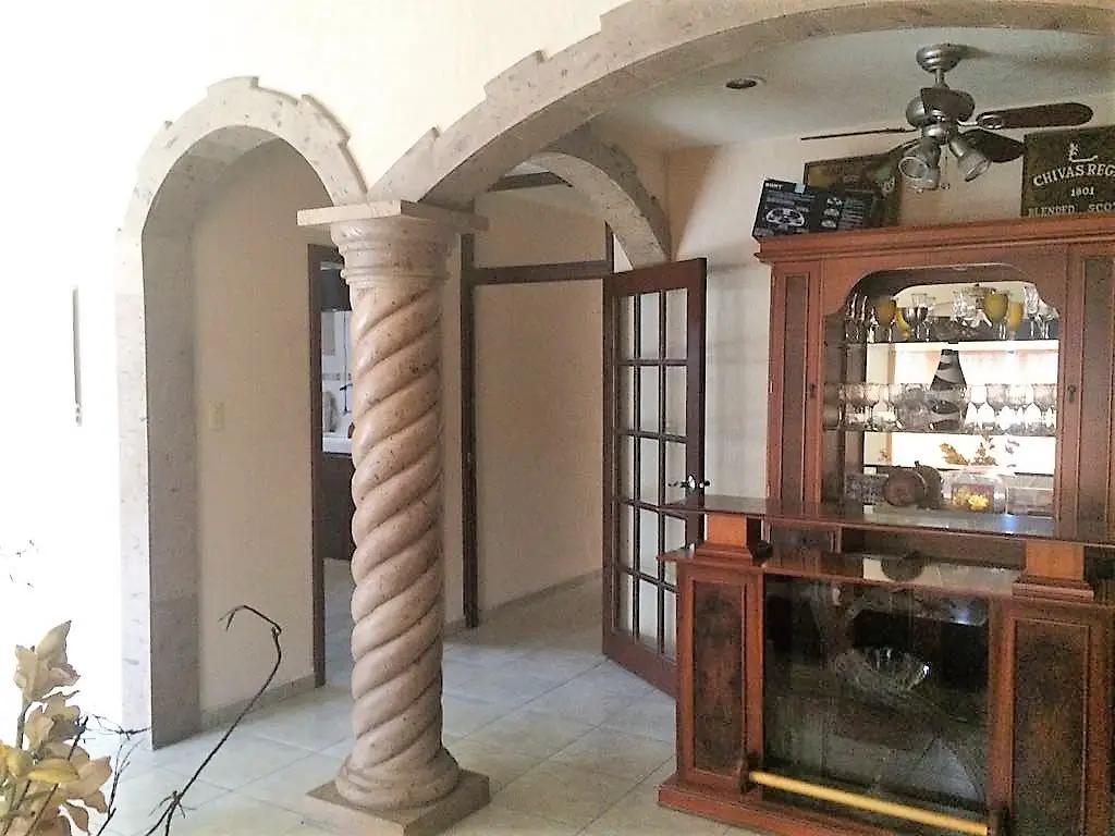 secondary property images 3