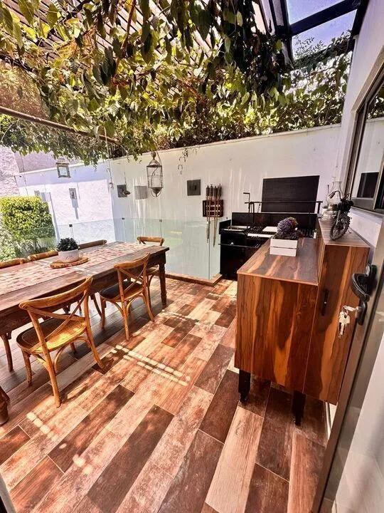 secondary property images 0