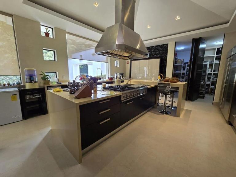 Property Image Property Image