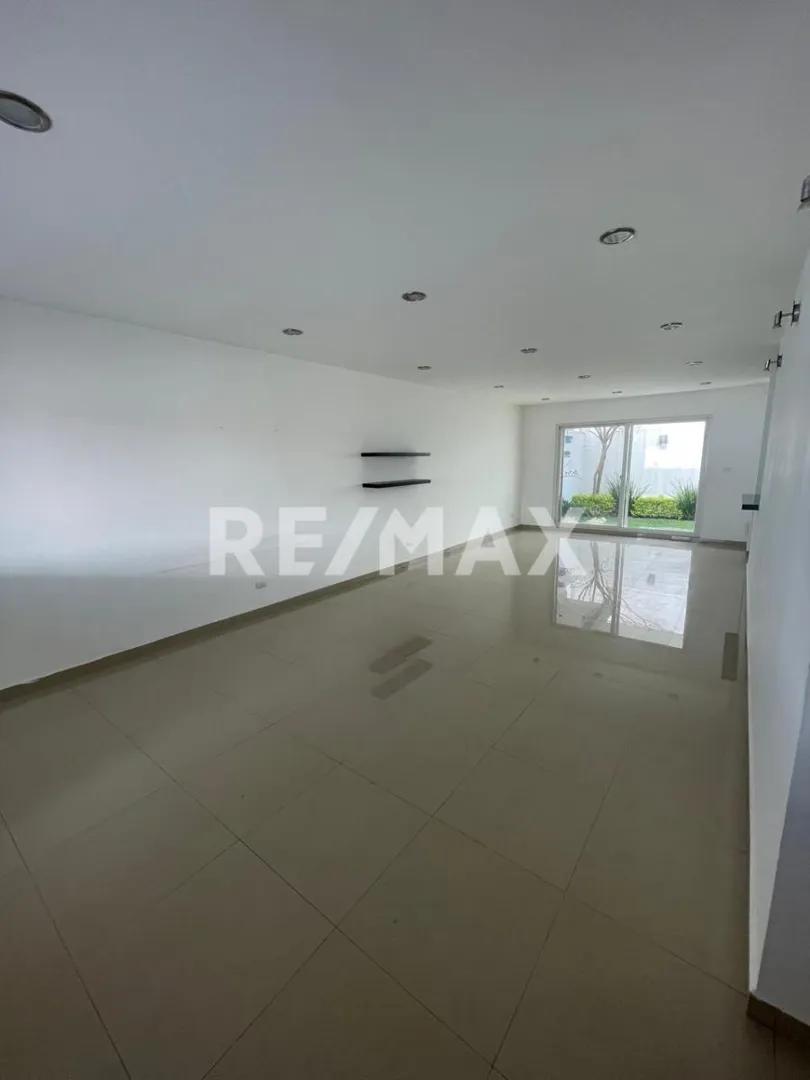 secondary property images 0