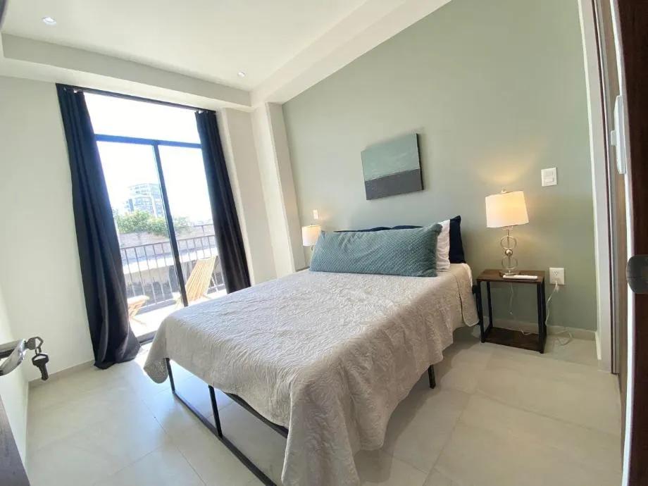 secondary property images 0