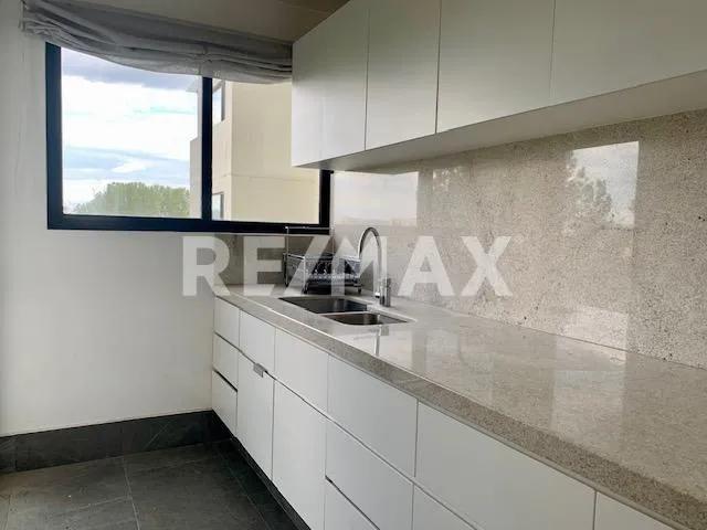 secondary property images 3