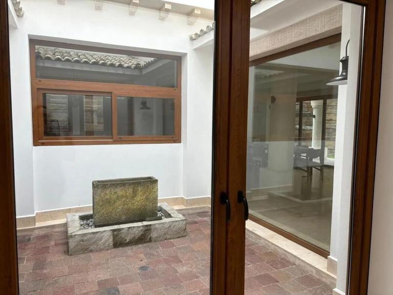 Property Image Property Image