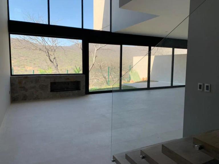 Property Image Property Image