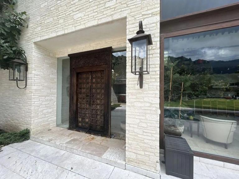 Property Image Property Image