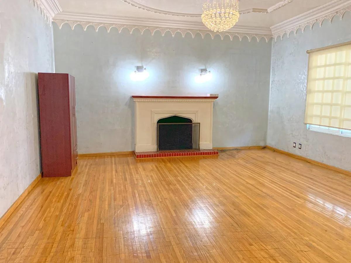 secondary property images 0