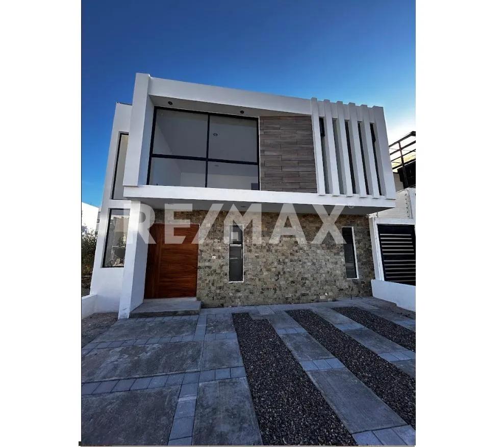 main property photo