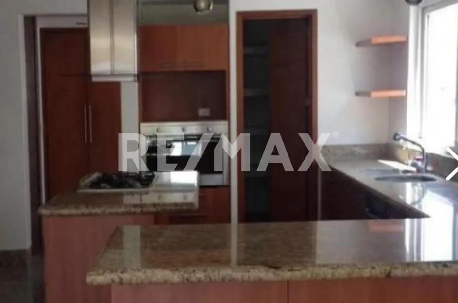 secondary property images 2