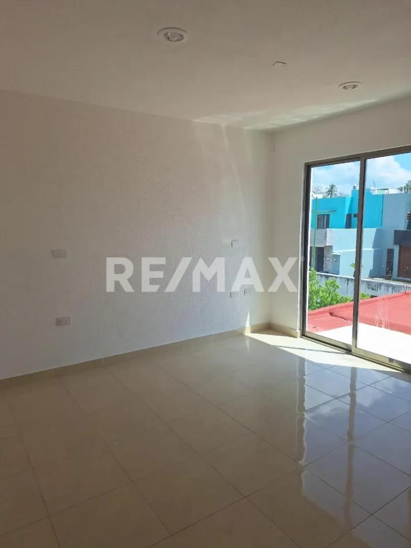 secondary property images 0