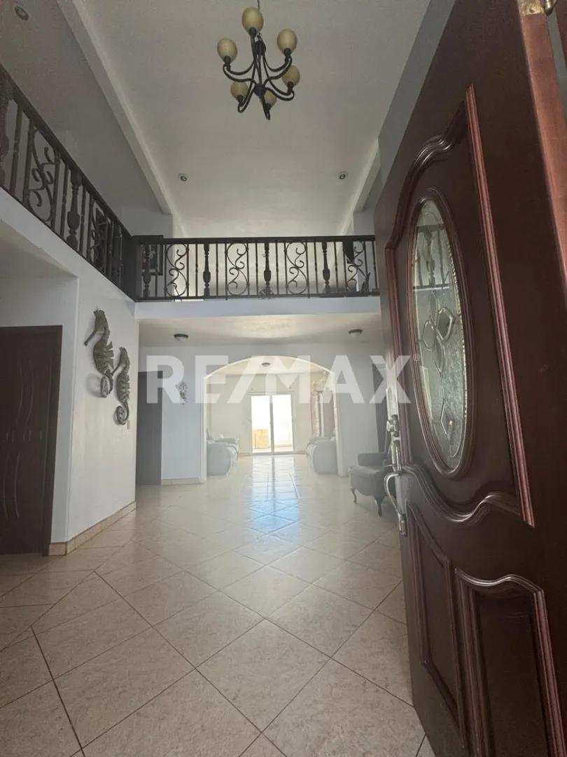 secondary property images 0