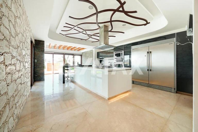 Property Image Property Image