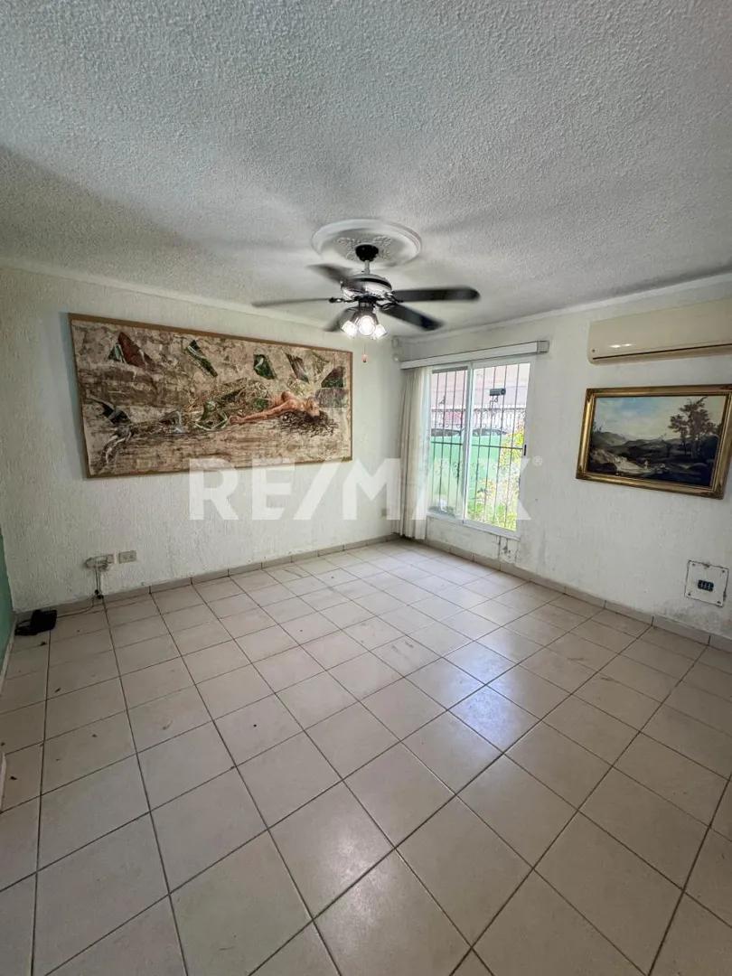 secondary property images 0