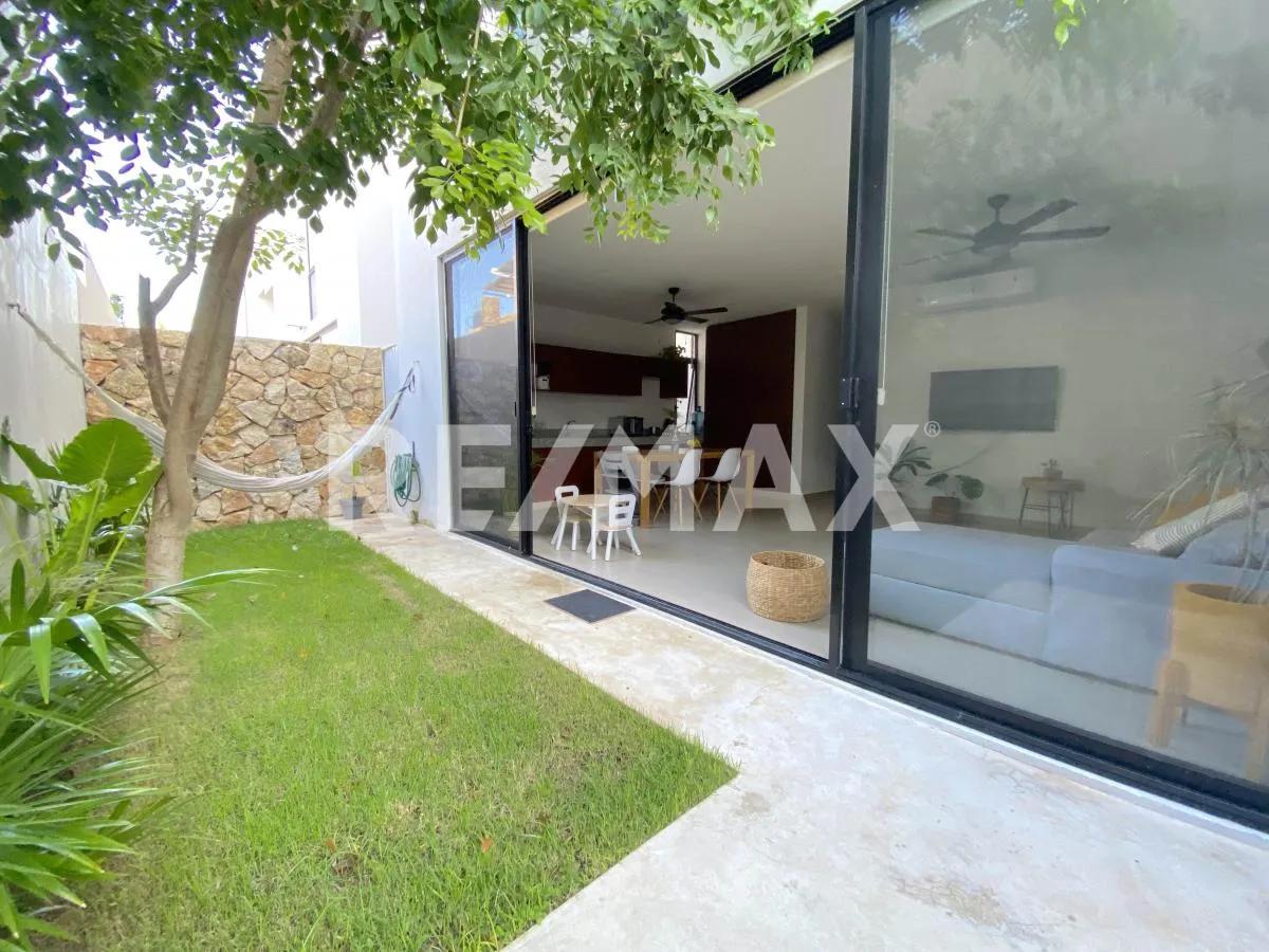 main property photo
