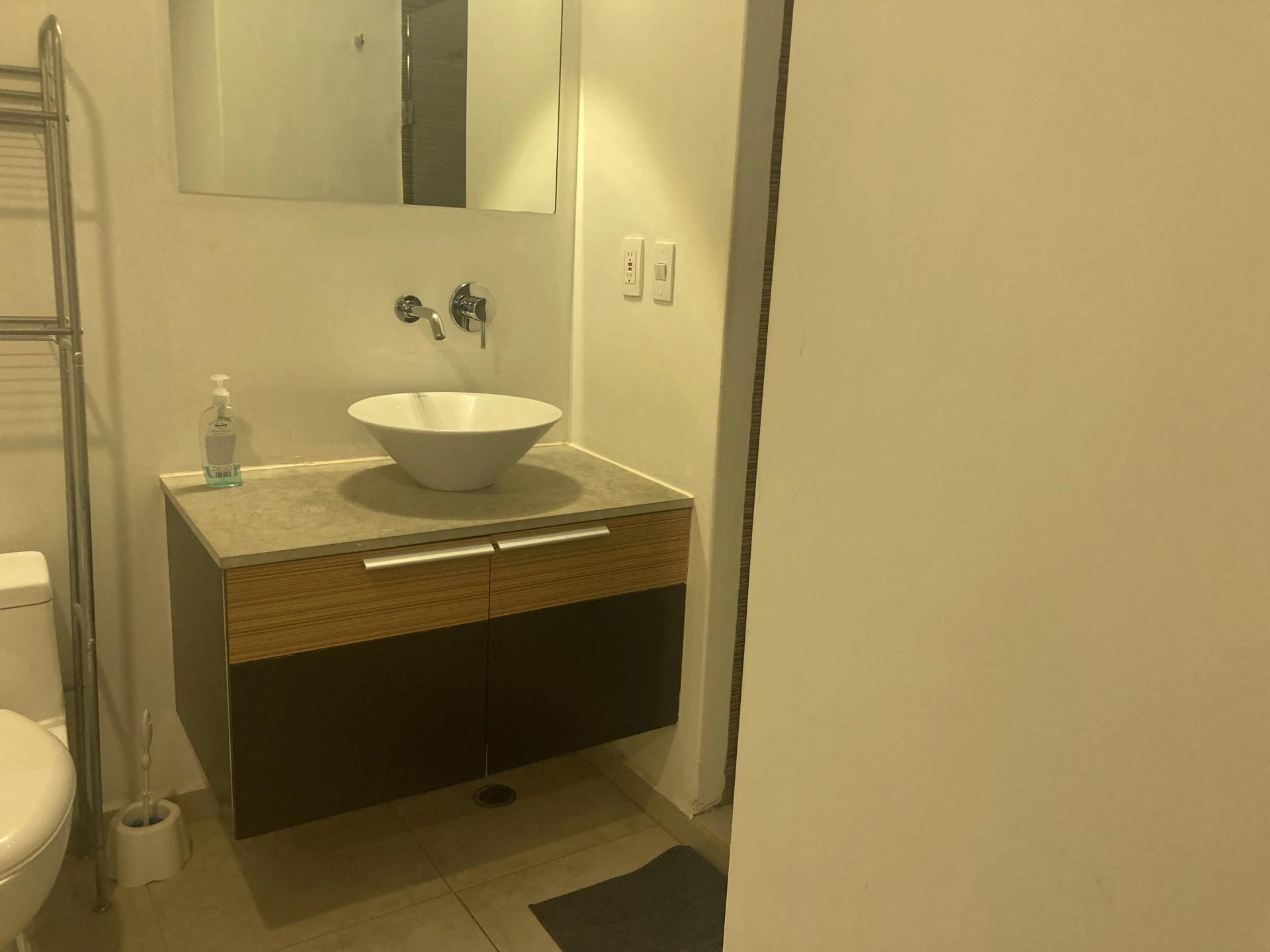 secondary property images 2