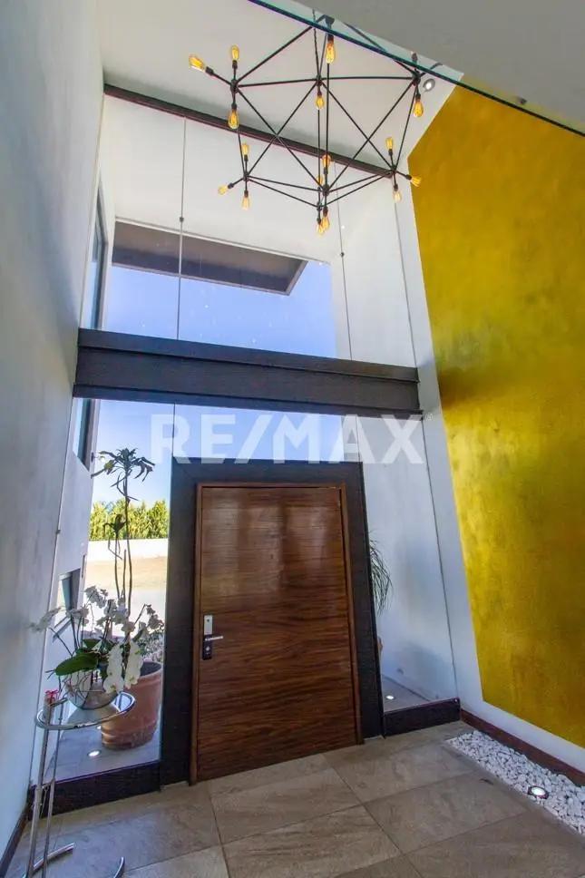 secondary property images 0