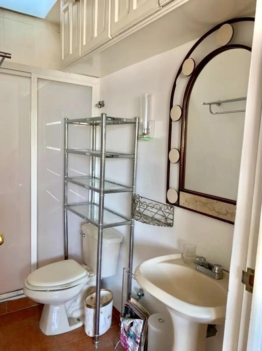 secondary property images 0