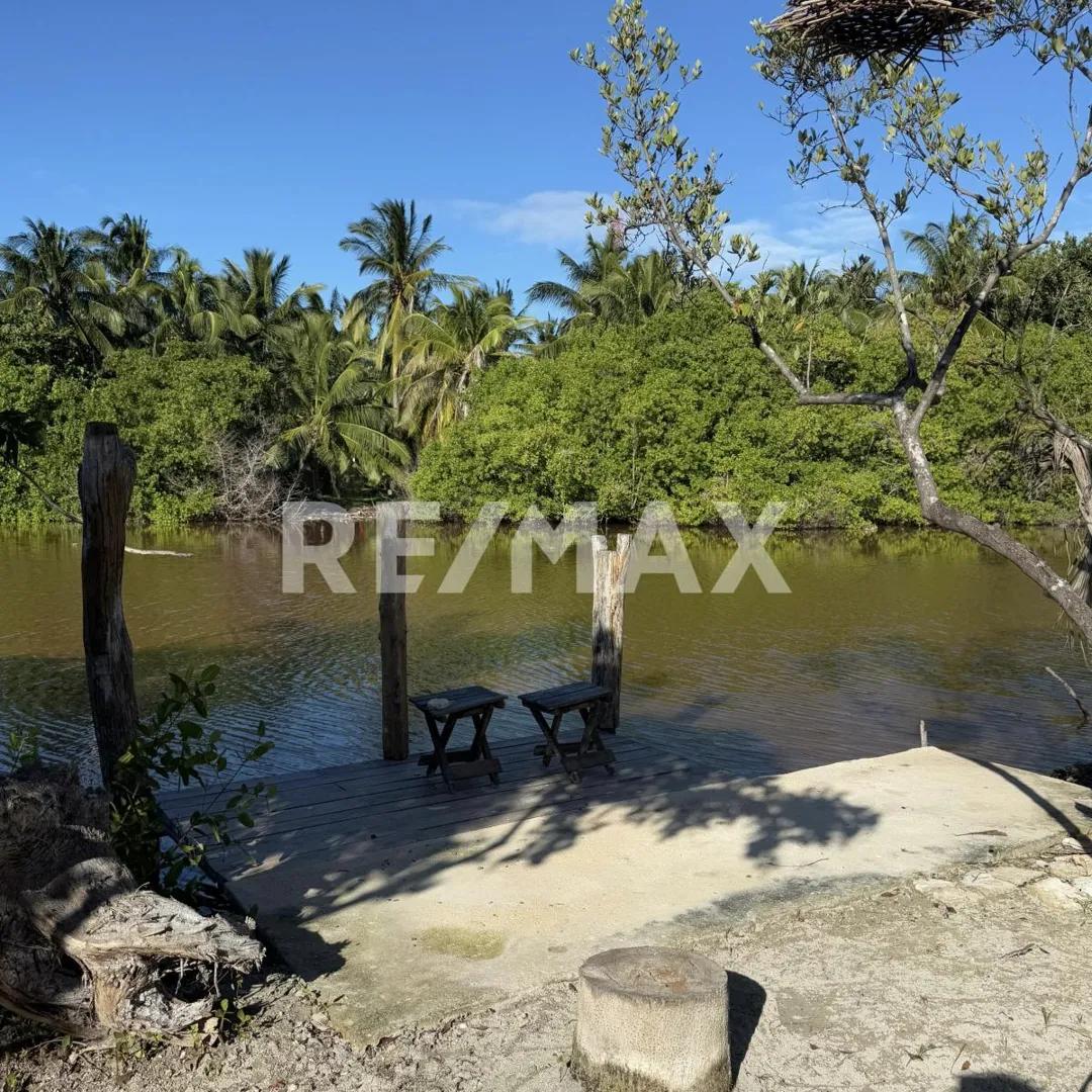 secondary property images 0