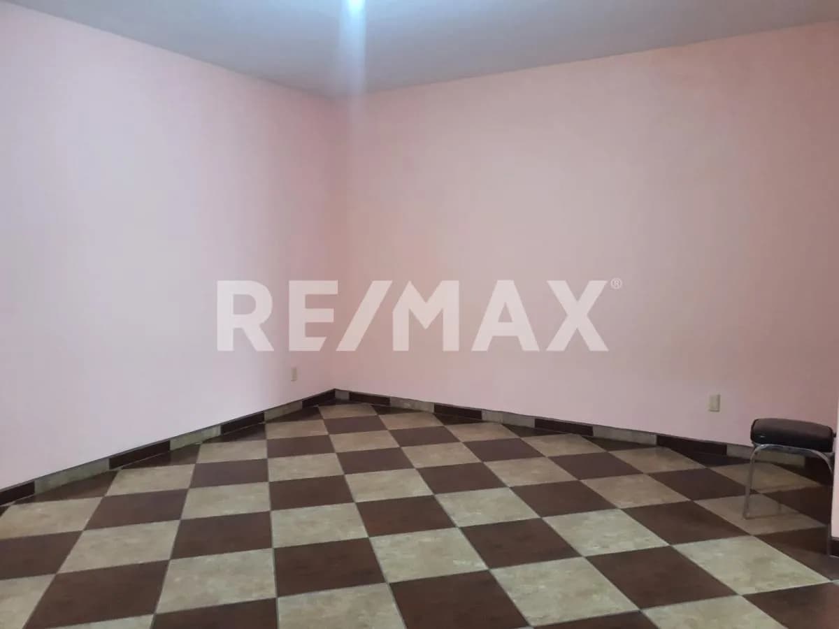 secondary property images 2