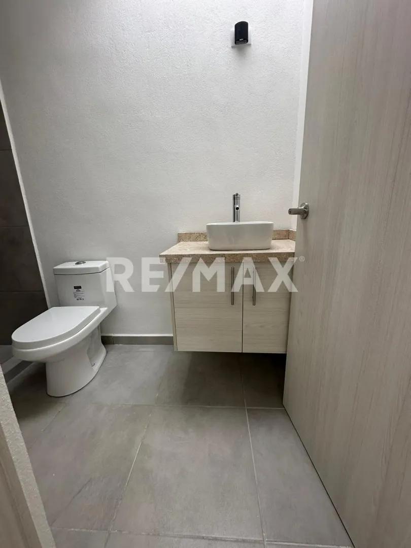 secondary property images 3