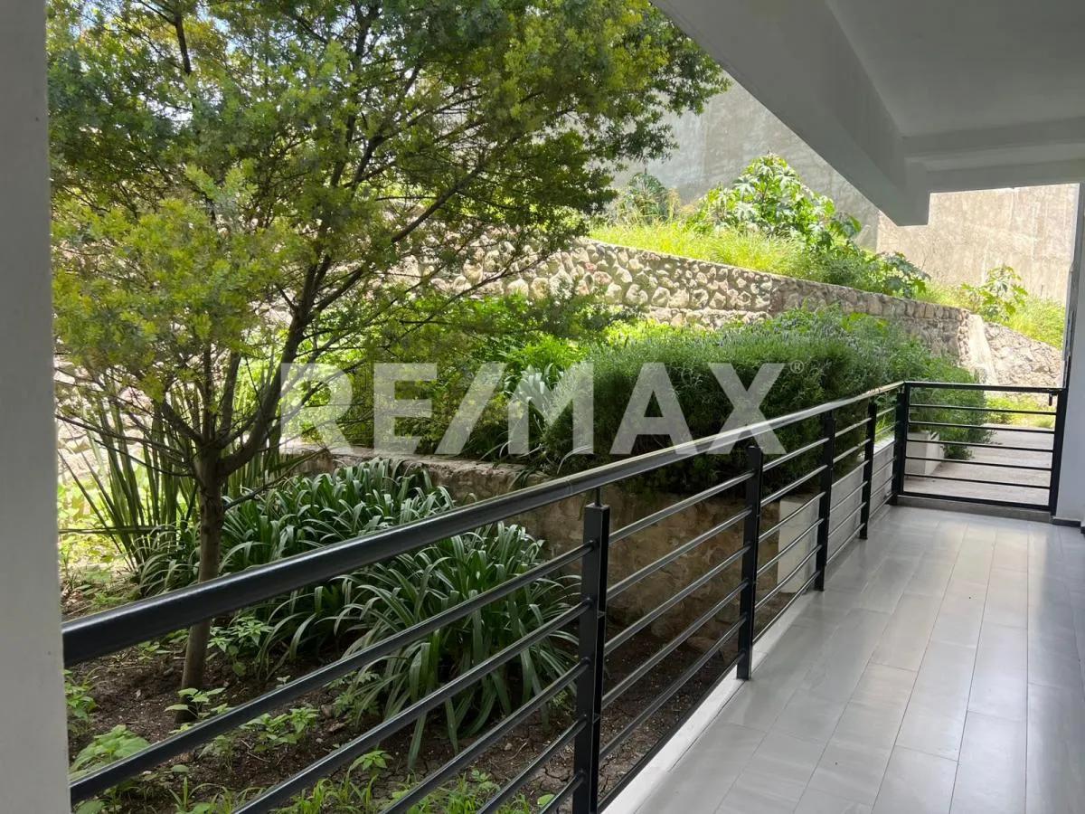 secondary property images 3