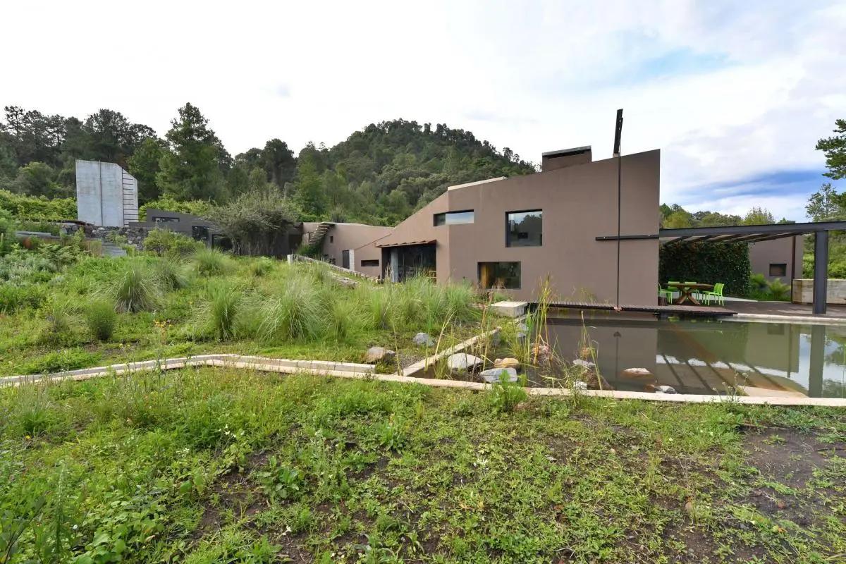 secondary property images 0