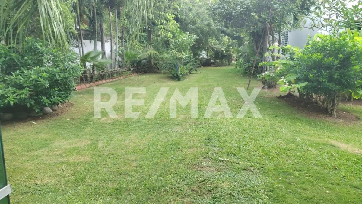 secondary property images 3